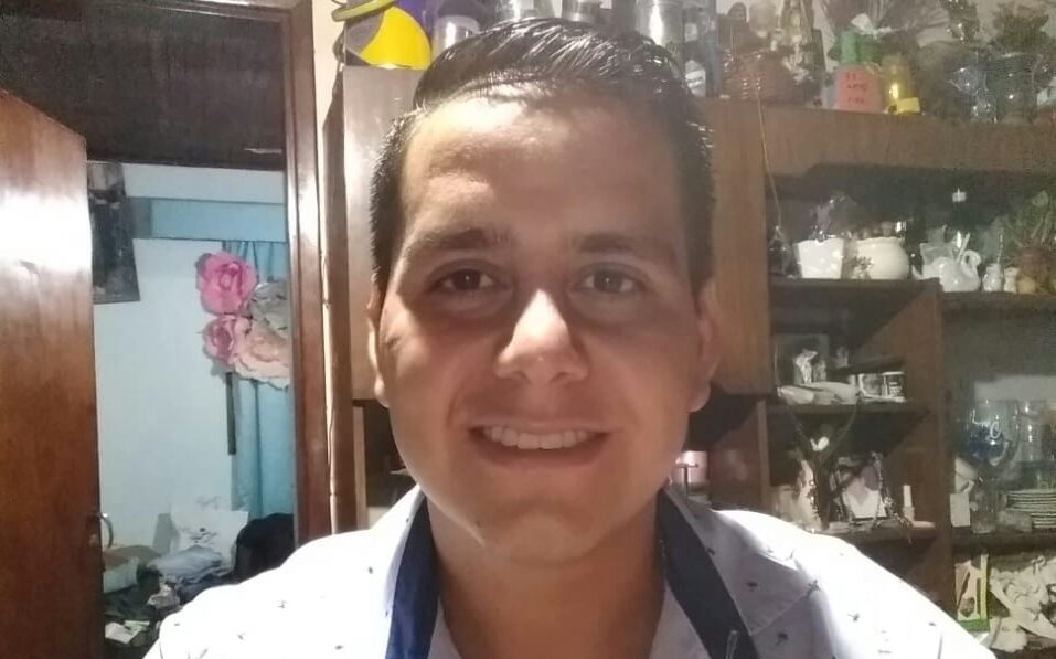 Image default